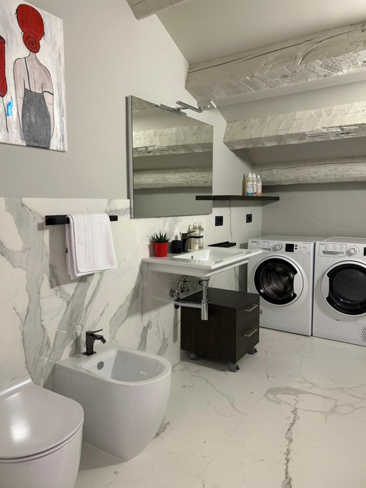 Casa Romano Suites トリエステ エクステリア 写真