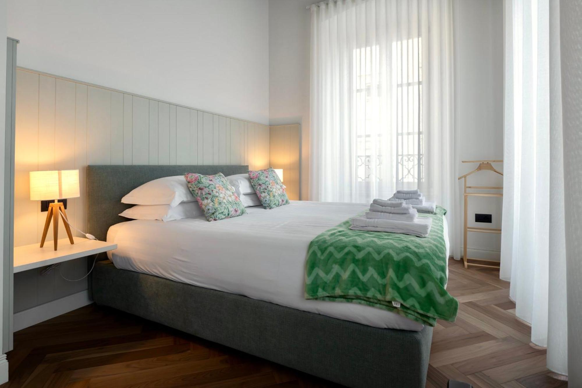 Casa Romano Suites トリエステ エクステリア 写真