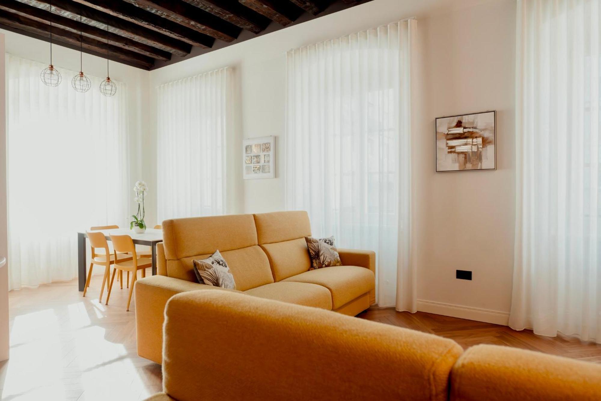Casa Romano Suites トリエステ エクステリア 写真