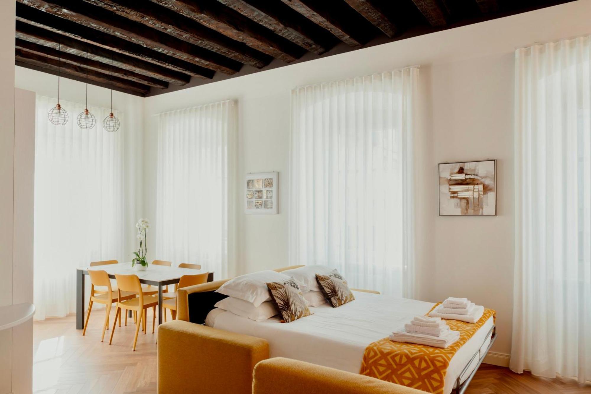 Casa Romano Suites トリエステ エクステリア 写真